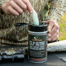 Load image into Gallery viewer, Mossy Oak Saturated Wipes
